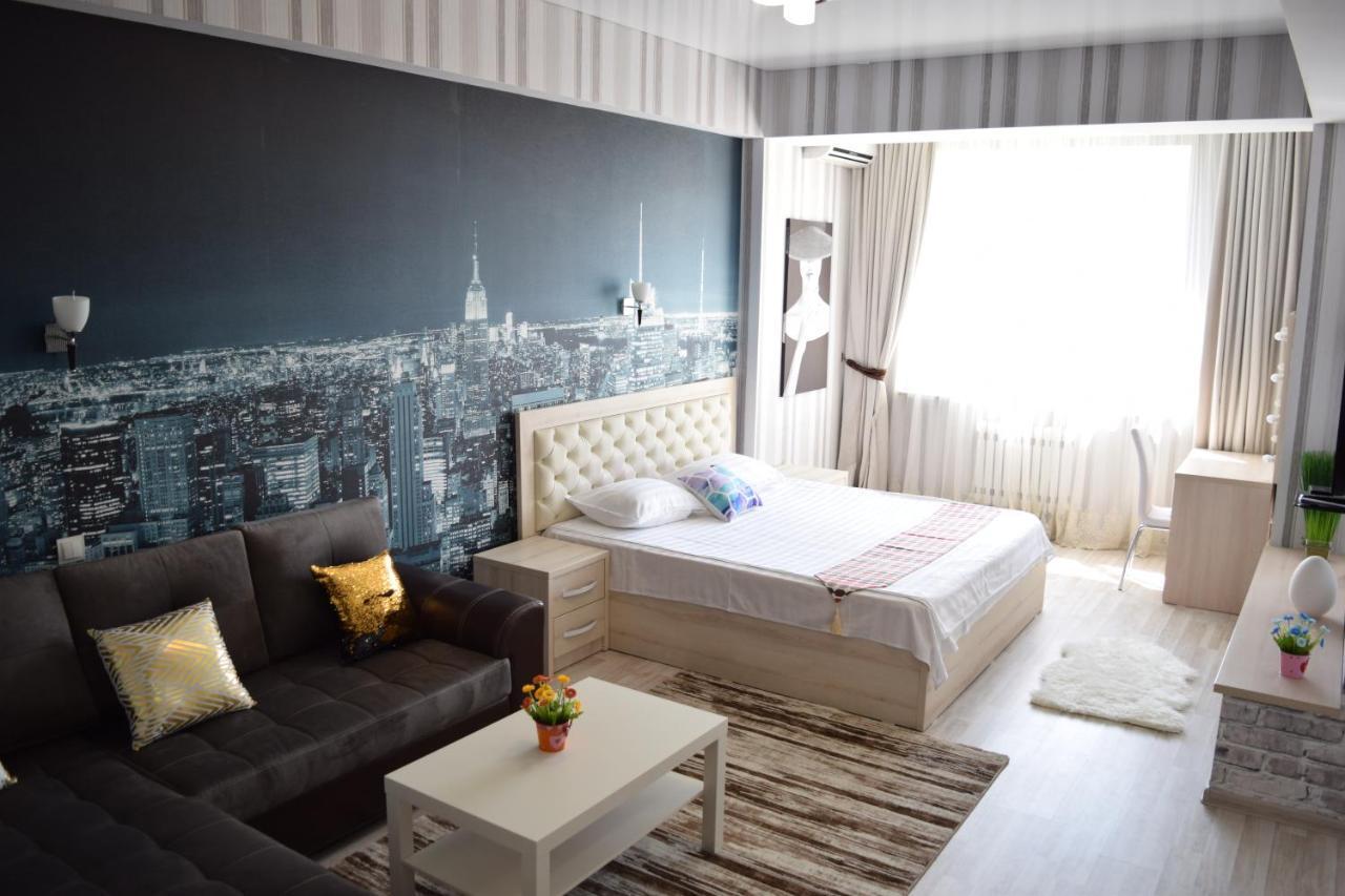 Studio Boutique Apartment 比什凯克 外观 照片
